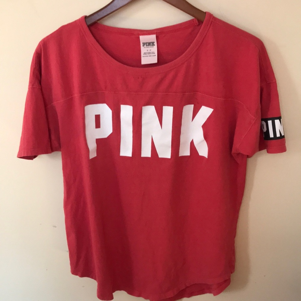 Pink t shirt
